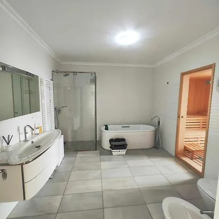 Gran Piscina Hidromasaje Playa Privada Y Sauna Вилла *