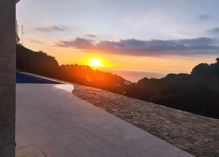 Gran Piscina Hidromasaje Playa Privada Y Sauna * توسا ذي مار